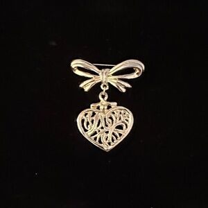 Elegant Heart Pendant Brooch